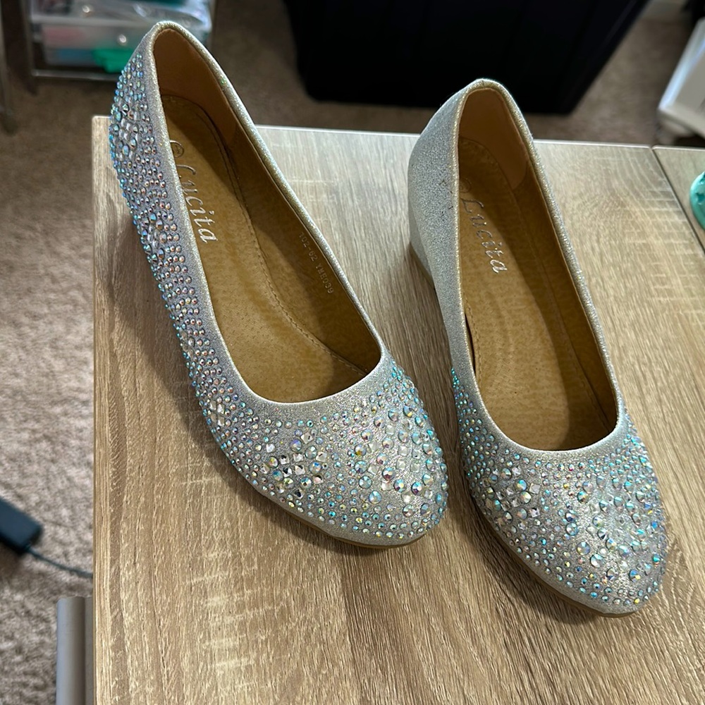 Lucita Heeled Ballet Shoe with Rhinestones size 6.5